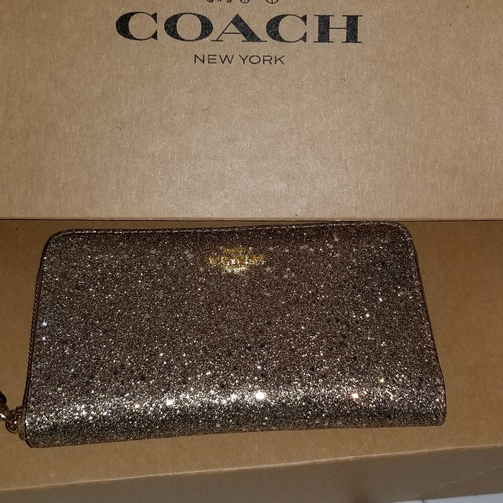 Coach small card /wristlet bag